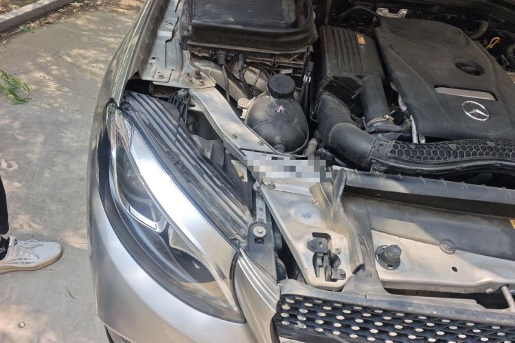 Used Mercedes-Benz GLC Coupe 2019 Facelift GLC 260 4MATIC Coupe SUV Engine Bay Right