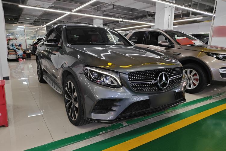 Used Mercedes-Benz GLC Coupe 2019 GLC 260 4MATIC Coupe SUV Exterior 2