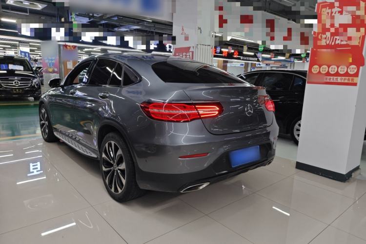 Used Mercedes-Benz GLC Coupe 2019 GLC 260 4MATIC Coupe SUV Exterior 5