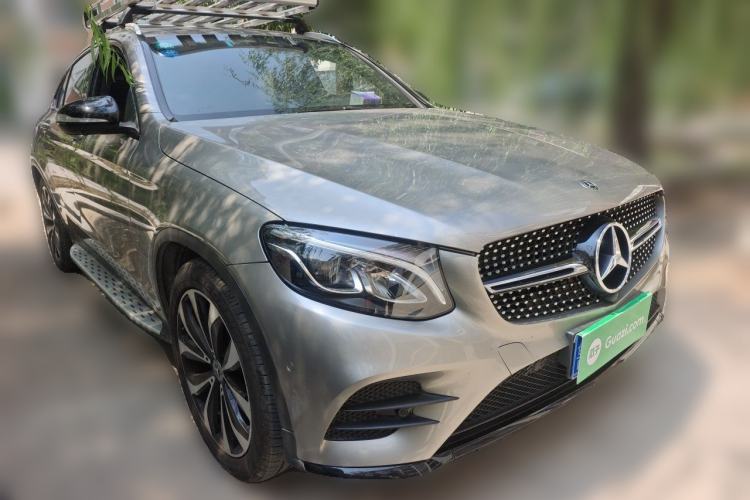 Used Mercedes-Benz GLC Coupe 2019 Facelift GLC 260 4MATIC Coupe SUV Front Right 45 Deg