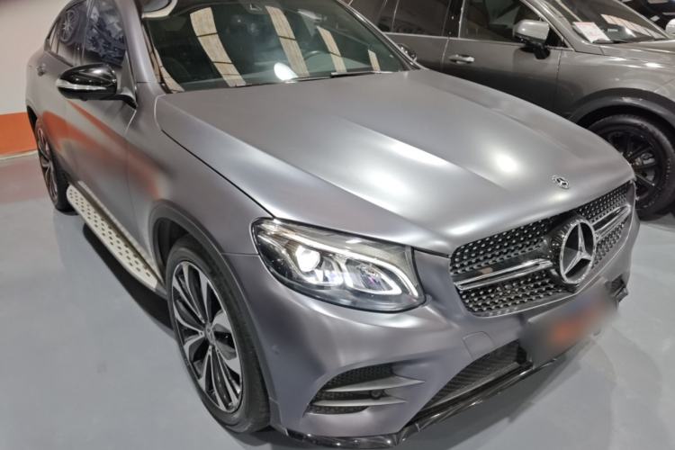 Used Mercedes-Benz GLC Coupe 2019 GLC 260 4MATIC Coupe SUV Front Right 45 Deg