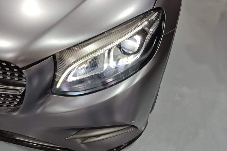 Used Mercedes-Benz GLC Coupe 2019 GLC 260 4MATIC Coupe SUV Left Front Headlight
