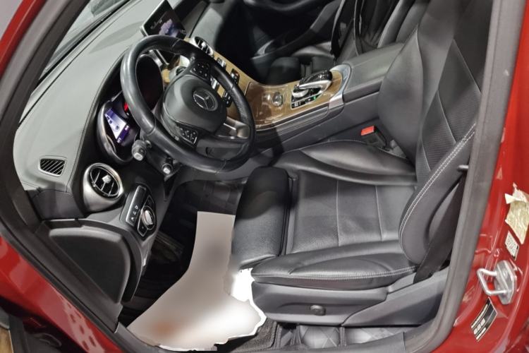 Used Mercedes-Benz GLC Coupe 2019 GLC 260 4MATIC Coupe SUV Left Front Seat