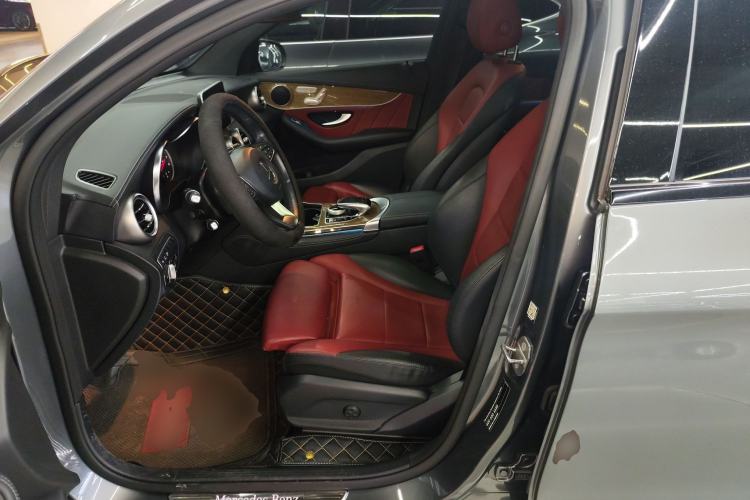 Used Mercedes-Benz GLC Coupe 2019 GLC 260 4MATIC Coupe SUV Left Front Seat