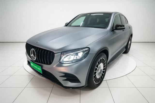 Mercedes-Benz GLC Coupe 2019 Facelift GLC 200 4MATIC Coupe SUV usado