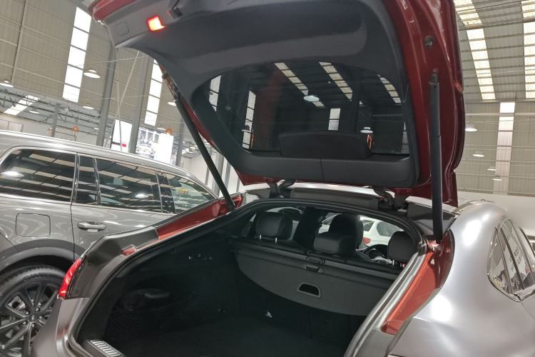 Used Mercedes-Benz GLC Coupe 2019 GLC 260 4MATIC Coupe SUV Trunk