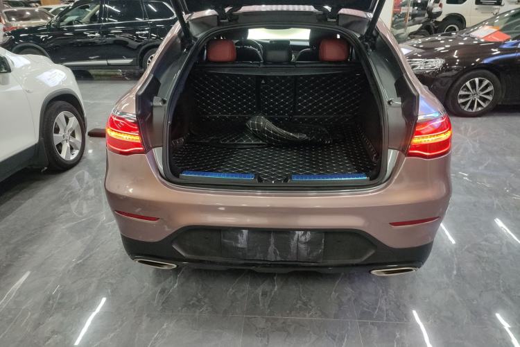 Used Mercedes-Benz GLC Coupe 2019 Facelift GLC 260 4MATIC Coupe SUV Trunk