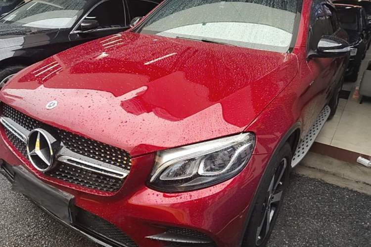 Used Mercedes-Benz GLC Coupe 2019 GLC 200 4MATIC Coupe SUV Guazi used car, China used car export, Used car for sale, Used  cars, Cheapest cars for sale