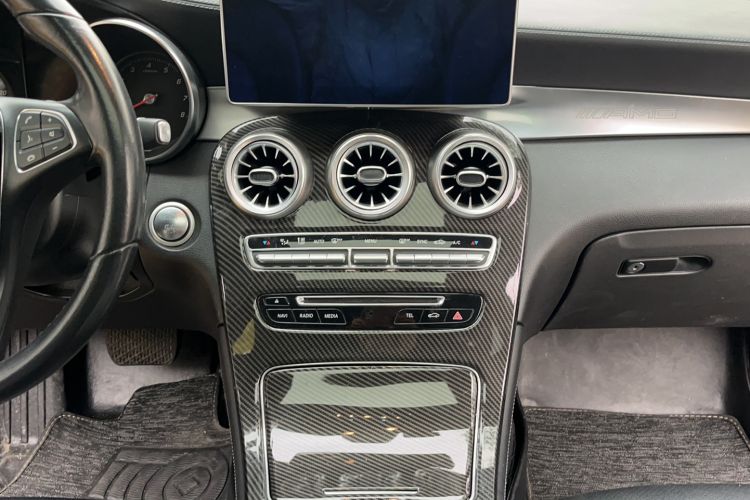 Used Mercedes-Benz GLC Coupe 2019 Facelift GLC 200 4MATIC Coupe SUV Audio And AC Panel