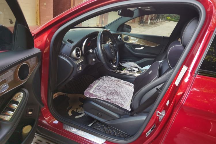 Used Mercedes-Benz GLC Coupe 2019 GLC 260 4MATIC Coupe SUV Driver Seat
