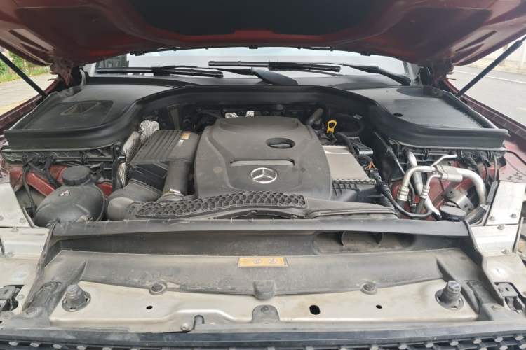 Used Mercedes-Benz GLC Coupe 2019 Facelift GLC 260 4MATIC Coupe SUV Engine Bay
