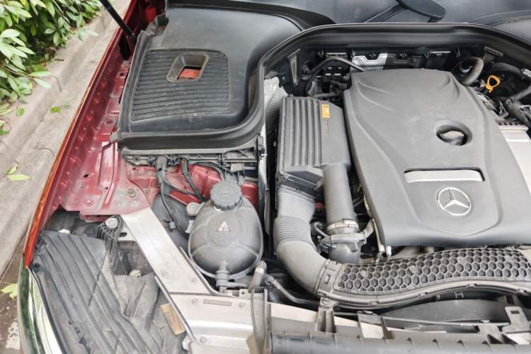 Used Mercedes-Benz GLC Coupe 2019 Facelift GLC 200 4MATIC Coupe SUV Engine Bay Right
