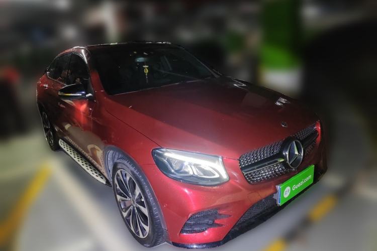 Used Mercedes-Benz GLC Coupe 2019 Facelift GLC 260 4MATIC Coupe SUV Front Right 45 Deg