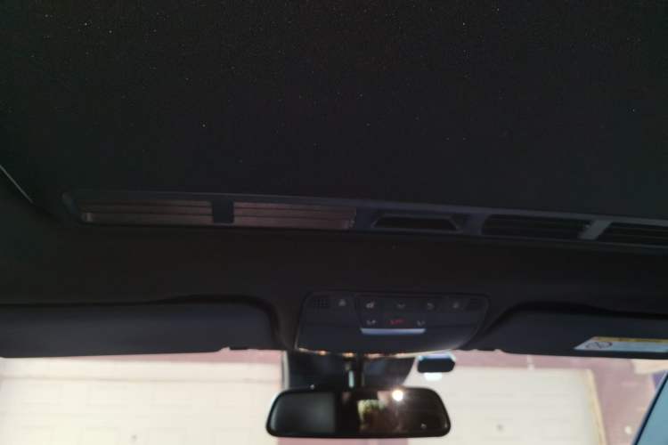 Used Mercedes-Benz GLC Coupe 2019 GLC 260 4MATIC Coupe SUV Headliner