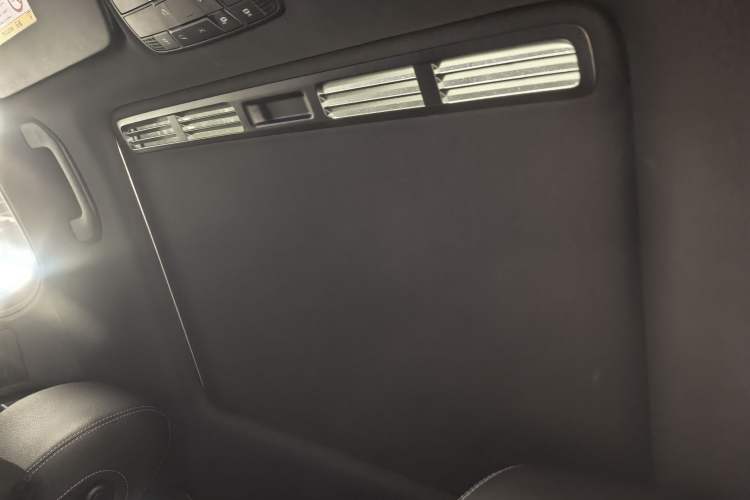 Used Mercedes-Benz GLC Coupe 2019 GLC 260 4MATIC Coupe SUV Headliner