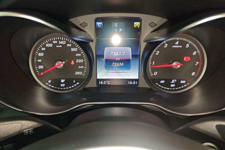 Used Mercedes-Benz GLC Coupe 2019 GLC 260 4MATIC Coupe SUV Instrument Cluster