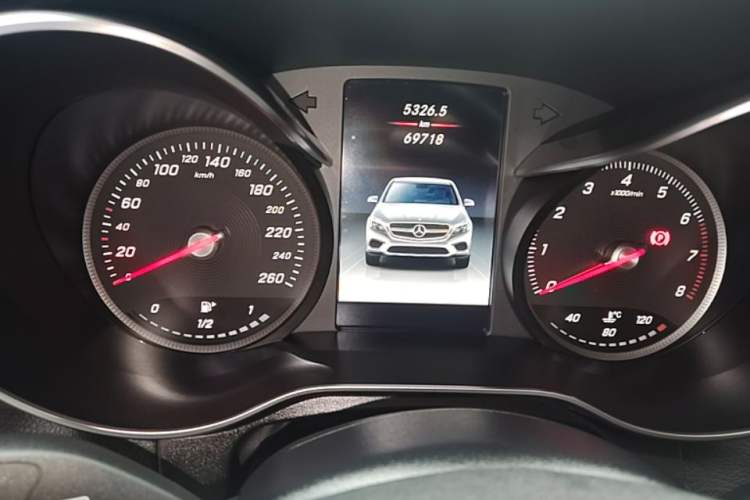 Used Mercedes-Benz GLC Coupe 2019 GLC 200 4MATIC Coupe SUV Instrument Cluster