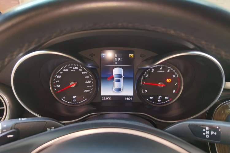 Used Mercedes-Benz GLC Coupe 2019 GLC 260 4MATIC Coupe SUV Instrument Cluster