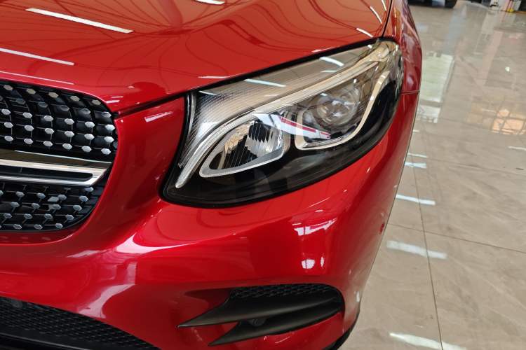 Used Mercedes-Benz GLC Coupe 2019 GLC 260 4MATIC Coupe SUV Left Front Headlight