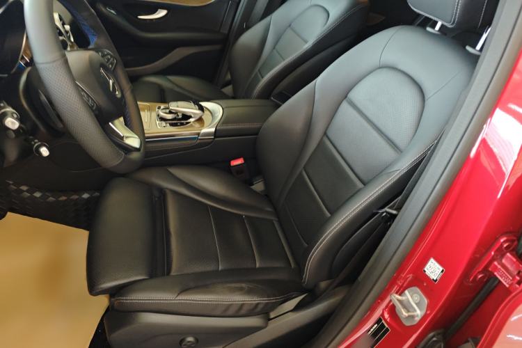Used Mercedes-Benz GLC Coupe 2019 GLC 260 4MATIC Coupe SUV Left Front Seat