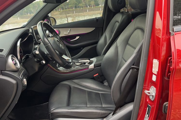 Used Mercedes-Benz GLC Coupe 2019 Facelift GLC 200 4MATIC Coupe SUV Left Front Seat
