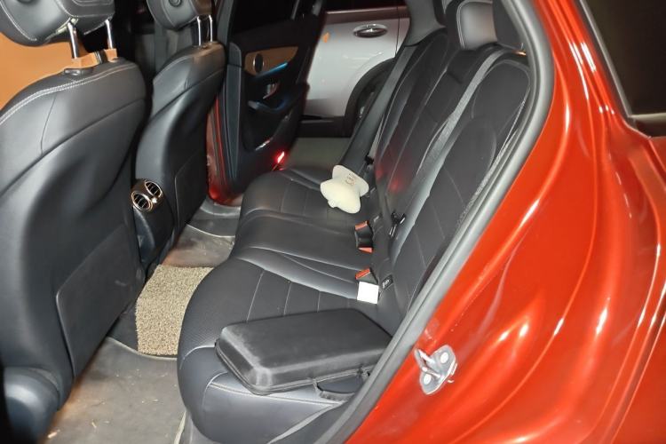Used Mercedes-Benz GLC Coupe 2019 GLC 260 4MATIC Coupe SUV Left Rear Seat