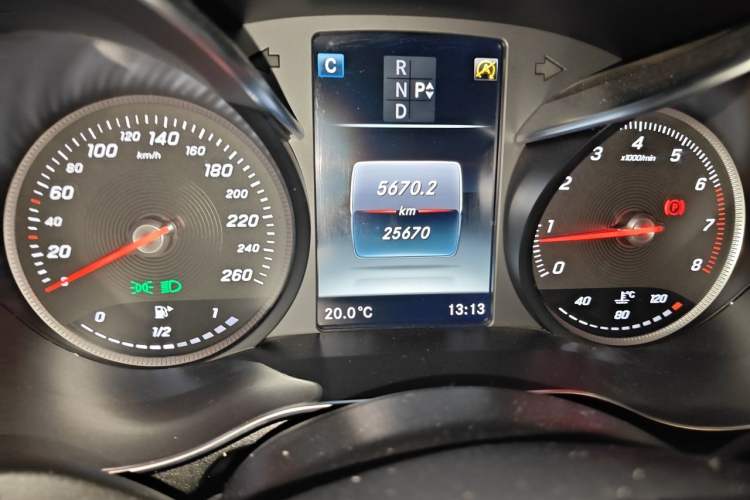 Used Mercedes-Benz GLC Coupe 2019 GLC 260 4MATIC Coupe SUV Odometer Close Up