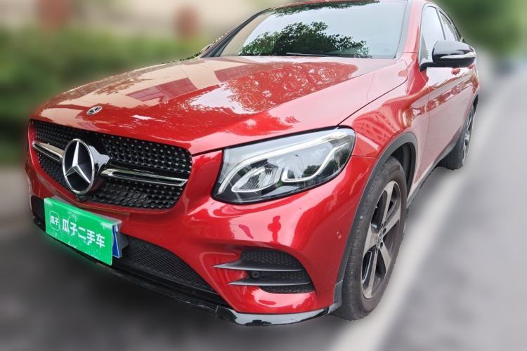 Used Mercedes-Benz GLC Coupe 2019 Facelift GLC 200 4MATIC Coupe SUV Guazi used car, China used car export, Used car for sale, Used cars, Cheapest cars for sale