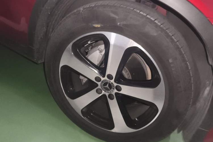 Used Mercedes-Benz GLC Coupe 2019 GLC 200 4MATIC Coupe SUV Right Front Wheel Hub