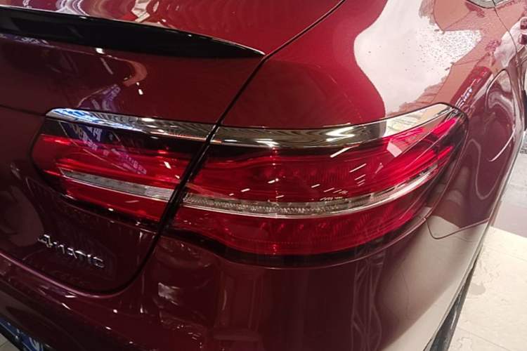 Used Mercedes-Benz GLC Coupe 2019 GLC 200 4MATIC Coupe SUV Right Rear Taillight