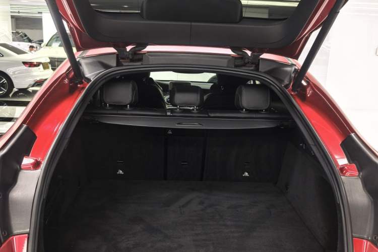 Used Mercedes-Benz GLC Coupe 2019 GLC 260 4MATIC Coupe SUV Trunk