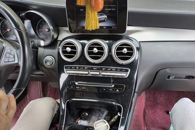 Used Mercedes-Benz GLC Coupe 2019 GLC 200 4MATIC Coupe SUV Audio And AC Panel