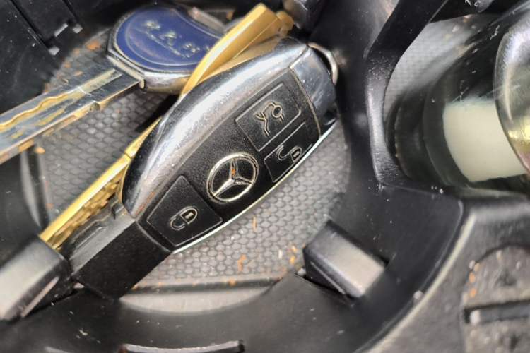 Used Mercedes-Benz GLC Coupe 2019 GLC 200 4MATIC Coupe SUV Vehicle Key