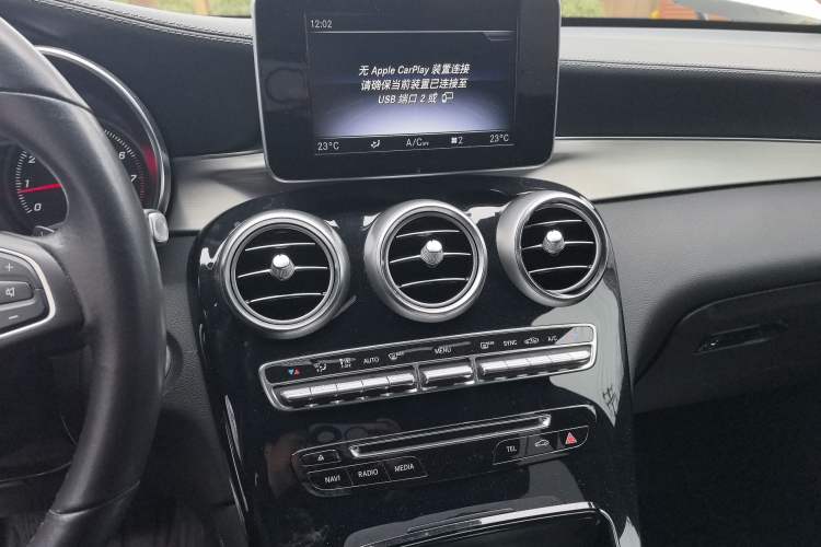 Used Mercedes-Benz GLC Coupe 2019 Facelift GLC 200 4MATIC Coupe SUV Audio And AC Panel