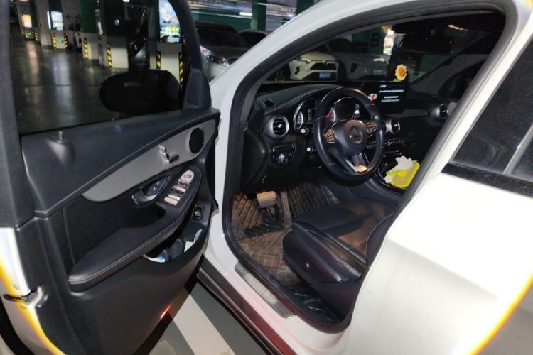 Used Mercedes-Benz GLC Coupe 2019 GLC 200 4MATIC Coupe SUV Driver Seat