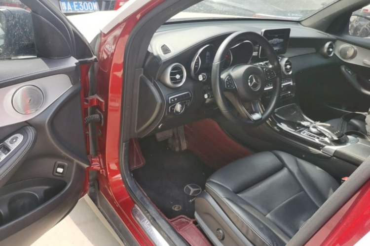 Used Mercedes-Benz GLC Coupe 2019 Facelift GLC 200 4MATIC Coupe SUV Driver Seat