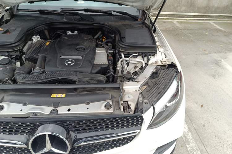 Used Mercedes-Benz GLC Coupe 2019 Facelift GLC 200 4MATIC Coupe SUV Engine Bay Left