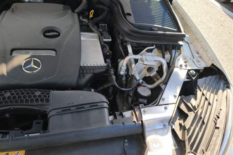 Used Mercedes-Benz GLC Coupe 2019 GLC 260 4MATIC Coupe SUV Engine Bay Left