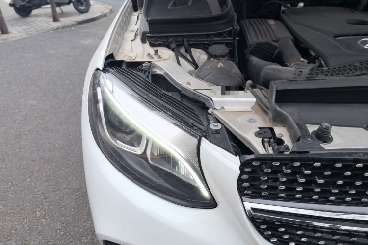 Used Mercedes-Benz GLC Coupe 2019 Facelift GLC 200 4MATIC Coupe SUV Engine Bay Right