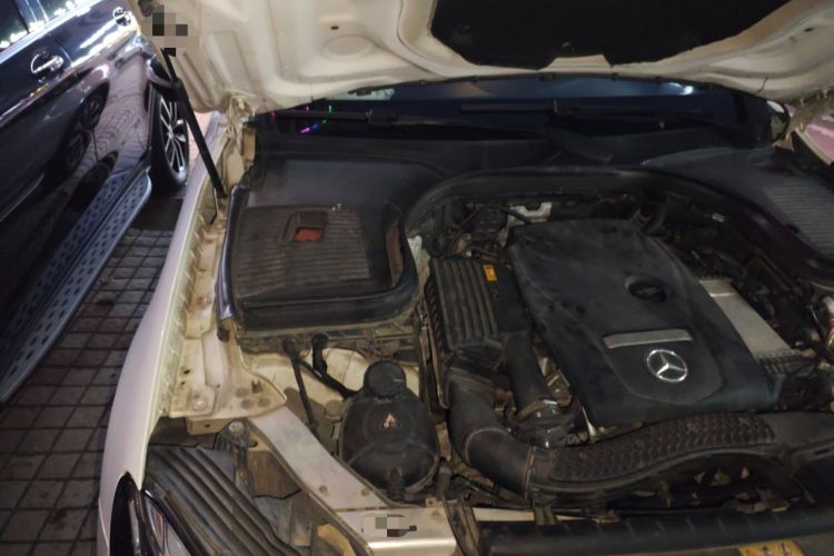 Used Mercedes-Benz GLC Coupe 2019 Facelift GLC 260 4MATIC Coupe SUV Engine Bay Right