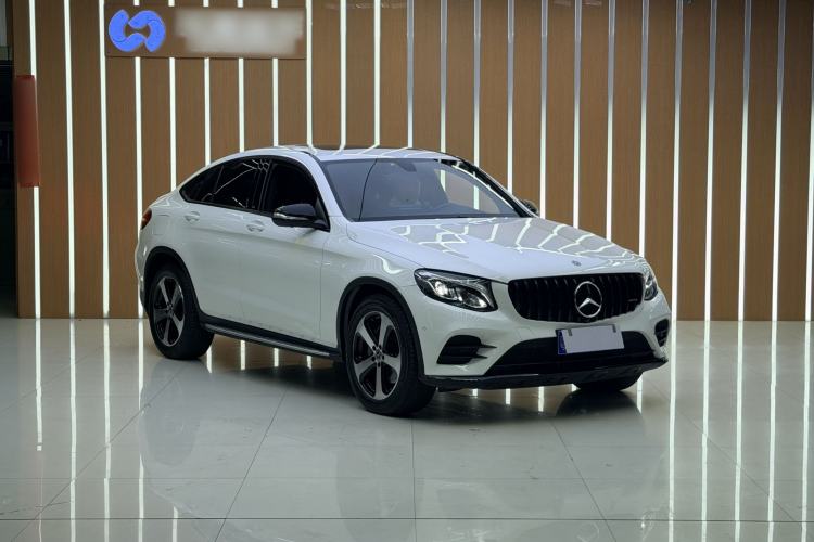 Used Mercedes-Benz GLC Coupe 2019 Facelift GLC 200 4MATIC Coupe SUV Exterior 1