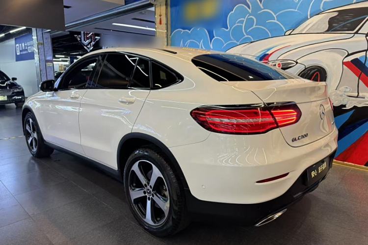 Used Mercedes-Benz GLC Coupe 2019 Facelift GLC 200 4MATIC Coupe SUV Exterior 2