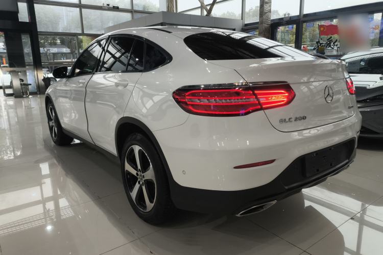 Used Mercedes-Benz GLC Coupe 2019 Facelift GLC 200 4MATIC Coupe SUV Exterior 2
