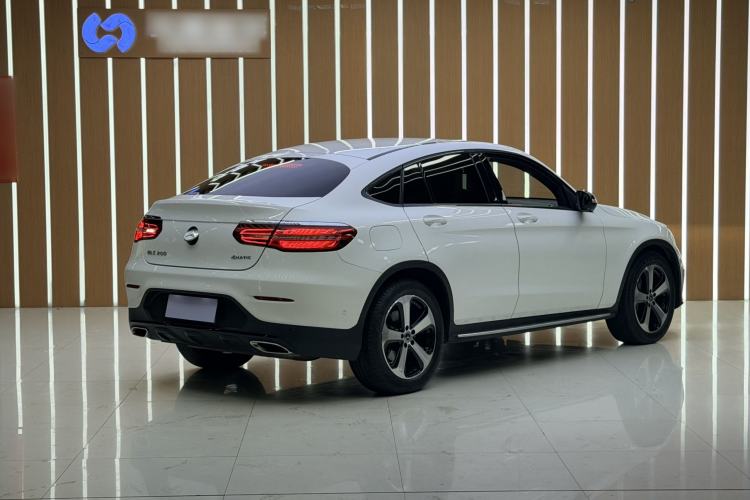 Used Mercedes-Benz GLC Coupe 2019 Facelift GLC 200 4MATIC Coupe SUV Exterior 3