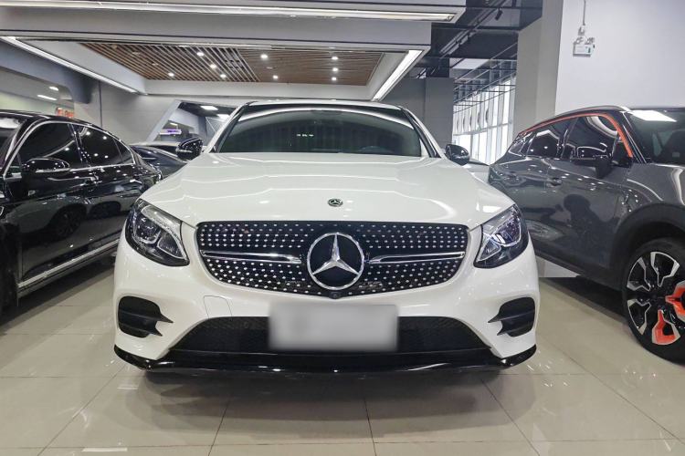 Used Mercedes-Benz GLC Coupe 2019 GLC 260 4MATIC Coupe SUV Exterior 5