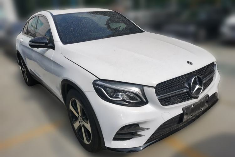 Used Mercedes-Benz GLC Coupe 2019 Facelift GLC 200 4MATIC Coupe SUV Front Right 45 Deg