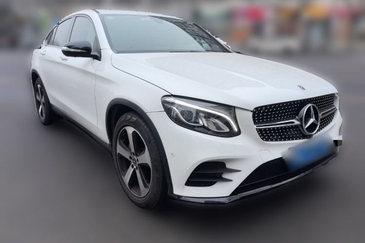 Used Mercedes-Benz GLC Coupe 2019 Facelift GLC 200 4MATIC Coupe SUV Front Right 45 Deg