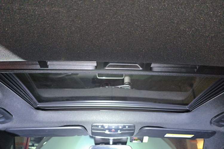 Used Mercedes-Benz GLC Coupe 2019 Facelift GLC 260 4MATIC Coupe SUV Headliner