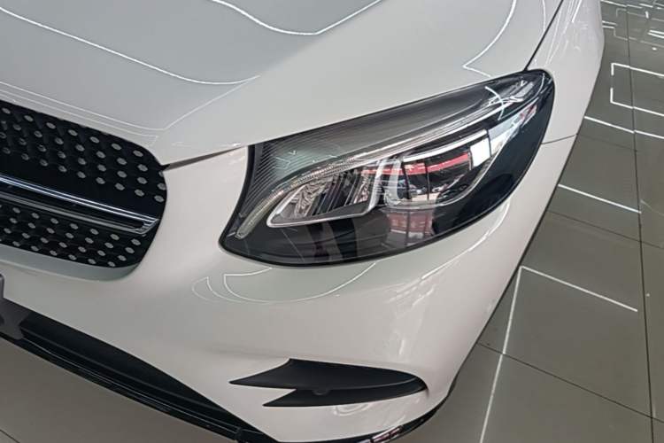 Used Mercedes-Benz GLC Coupe 2019 Facelift GLC 200 4MATIC Coupe SUV Left Front Headlight