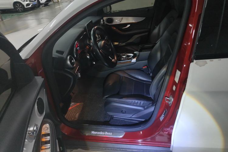 Used Mercedes-Benz GLC Coupe 2019 GLC 200 4MATIC Coupe SUV Left Front Seat